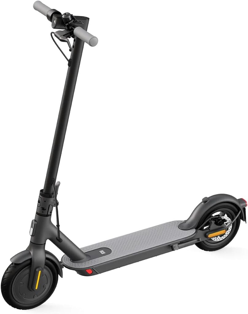 Xiaomi Electric Scooter Essential - Patinete eléctrico con 20 km de Alcance 20 km h de Velocidad máxima